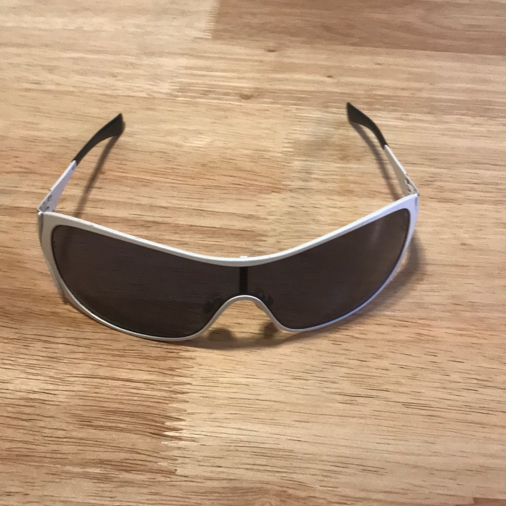 Oakley sunglasses